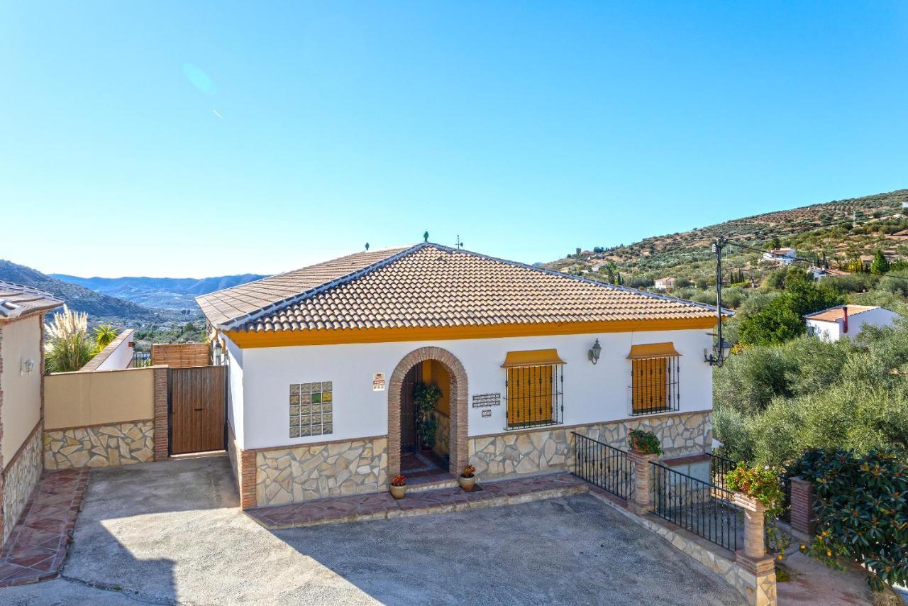 Casa Del Valle Con Piscina Privada Villa Alcaucín Exterior photo